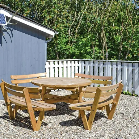 Svanen Semesterbostad *